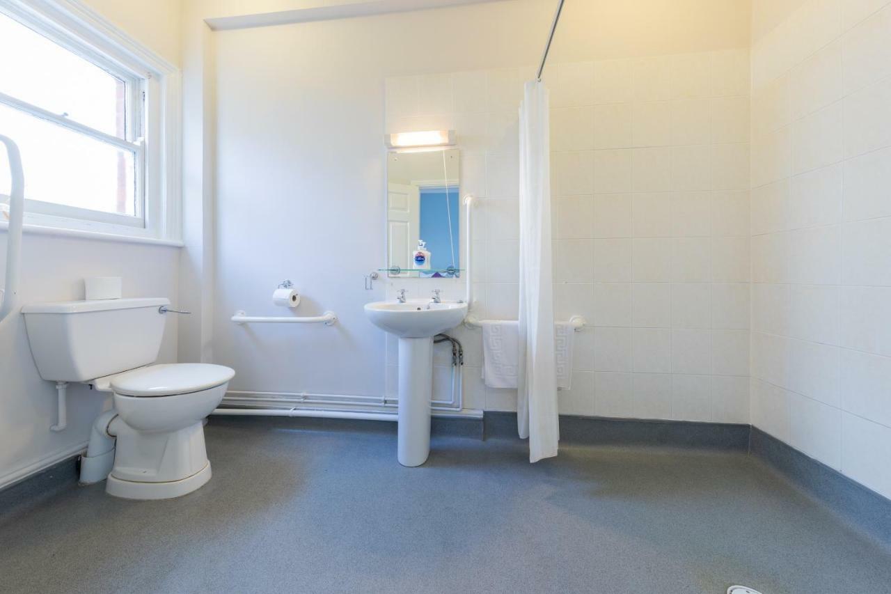 The Clee Hotel - Cleethorpes, Grimsby, Lincolnshire Dış mekan fotoğraf